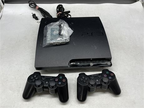 PS3 WITH 2 CONTROLLERS