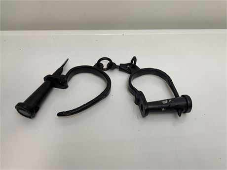 REFINISHED IRON SHACKLE HANDCUFFS