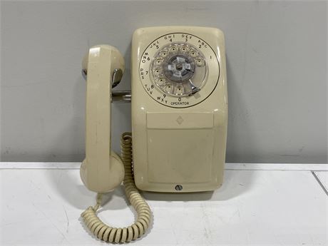 VINTAGE ELECTRIC WALL PHONE