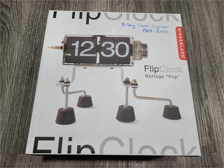 FLIP CLOCK (New in box)