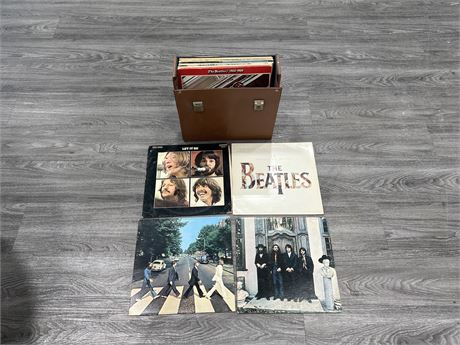 LOT OF EARLY BEATLES RECORDS + CASE (CONDITION VARIES)