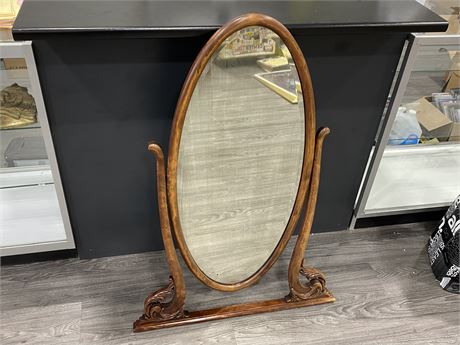 OVAL MIRROR IN WOOD FRAME (44” tall)