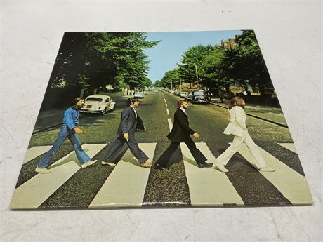 THE BEATLES - ABBY ROAD 2009 PRESSING - (E) EXCELLENT