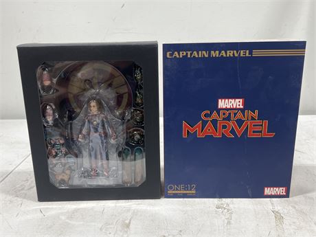 1:12 SCALE CAPTAIN MARVEL FIGURE NEW IN BOX (11” tall)