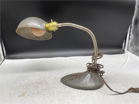 ANTIQUE CAST IRON GOOSE NECK LAMP 16”
