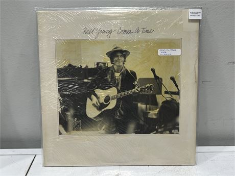 NEIL YOUNG - COMES A TIME 1978 - EXCELLENT COND.