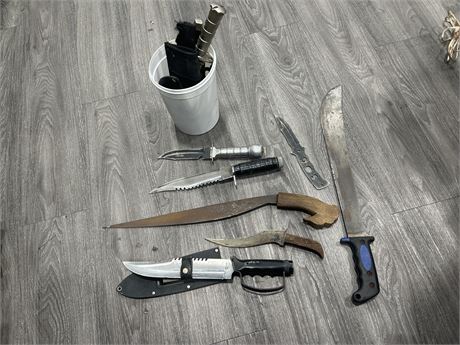 COLLECTION OF ASSORTED KNIVES