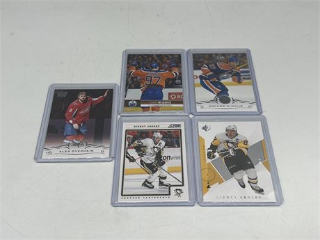 LOT OF CROSBY, MCDAVID & OVECHKIN CARDS