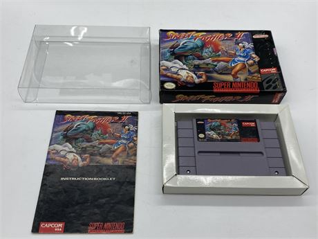 STREET FIGHTER II - SNES COMPLETE WITH BOX & MANUAL - EXCELLENT CONDITION