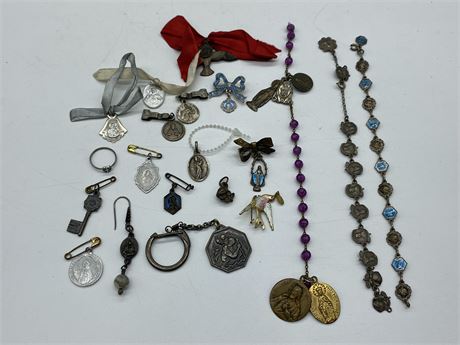 VINTAGE RELIGIOUS MEDALS