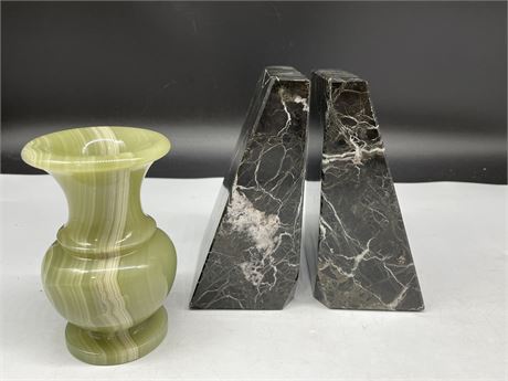 POLISHED ONXY VASE & MARBLE PYRAMID 6” BOOKENDS