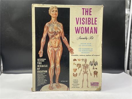 VINTAGE THE INVISIBLE WOMAN BY RENWAL IN BOX