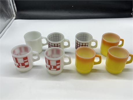 8 FIRE KING / ANCHOR HOCKING CUPS