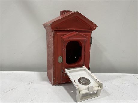 VINTAGE METAL GENERAL ELECTRIC FIRE ALARM CASE (12” tall)