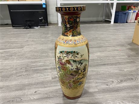 LARGE HAND PAINTED CHINESE FLOOR VASE (24”)