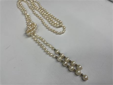 LONG VINTAGE FRESHWATER PEARL NECKLACE