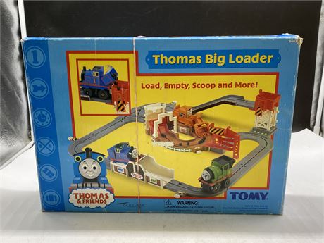 TOMY THOMAS BIG LOADER OPEN BOX