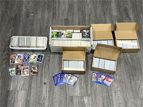 LOT OF NFL / CFL CARDS INCLUDING ROOKIES