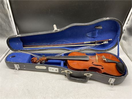 VIOLIN IN CASE WITH BOW
