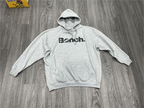 BENCH HOODIE SIZE XL