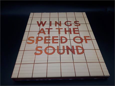 WINGS AT THE SPEED OF SOUND - COLLECTORS MUSIC CD BOX SET - VERY GOOD CONDITION