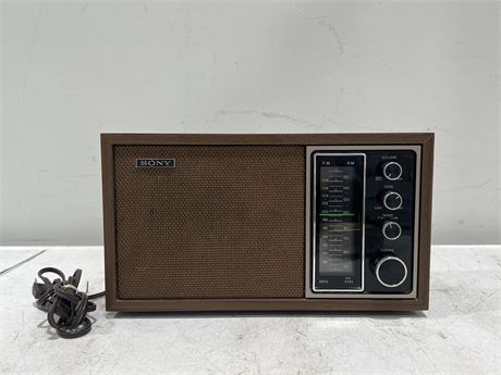 VINTAGE SONY AM/FM RADIO - EXCELLENT COND. - WORKING - MODEL #TMF 9440