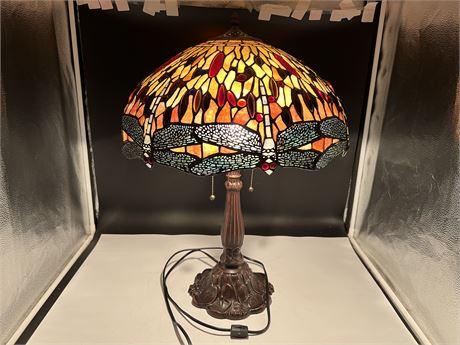 EARLY REPRODUCTION DRAGON FLY STAINED GLASS LAMP (2ft)