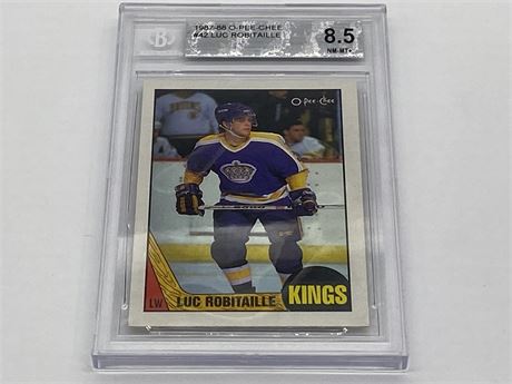1987-88 OPC LUC ROBITAILLE ROOKIE CARD GRADED 8.5