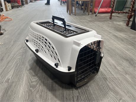 SMALL PET CRATE - 19”x11”