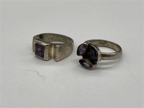 2 STERLING RINGS WITH PRECIOUS STONES - SIZES 7 (Left) & 8 (Right)