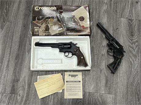 CROSMAN 38T COMPRESSED GAS PELLET GUN & PARTS GUN