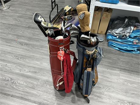 2 GOLF BAGS W/VINTAGE RIGHT HANDED GOLF CLUBS