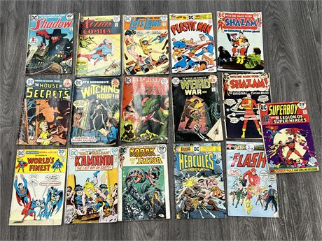 16 VINTAGE DC COMICS - FEW DETACHED COVERS