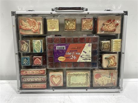 40 HOLIDAY WOODEN STAMPS IN NICE SEE-THRU BOX