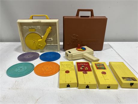 VINTAGE FISHER PRICE TOYS - MEDICAL KIT, MOVIE VIEWER, RECORD PLAYER