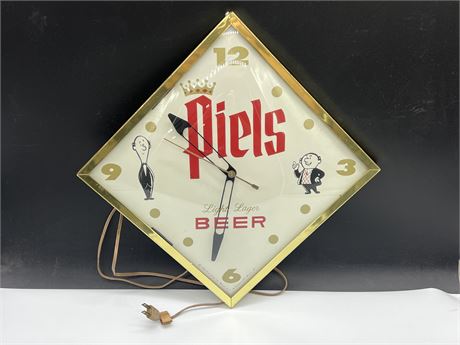 1964 PIELS BEER CLOCK - WORKS (18.5”x18.5”)