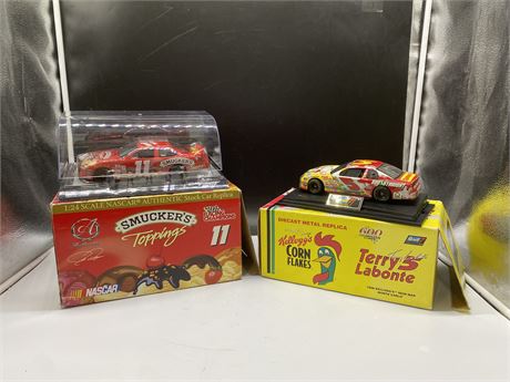 DIE CAST REVELL KELLOGGS CORN FLAKES & SMUCKERS TOPPINGS 1/24 SCALE CARS