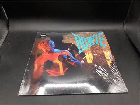 DAVID BOWIE - VERY GOOD (VG) - SLIGHTLY SCRATCHED