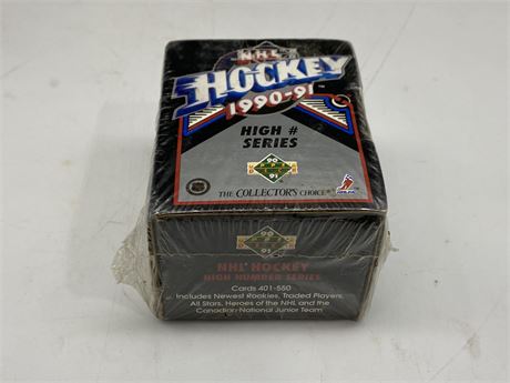 SEALED 1990/91 UD NHL CARD PACK