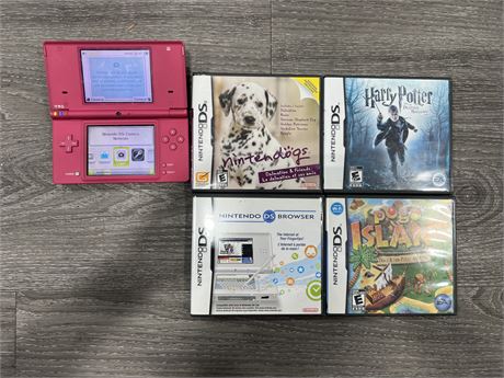 NINTENDO DS WORKING W/ 4 GAMES - NO CORDS