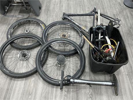 BIKE PARTS / ACCESSORIES LOT - AS IS