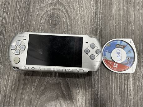 PSP WITH SONIC RIVALS (UNTESTED)