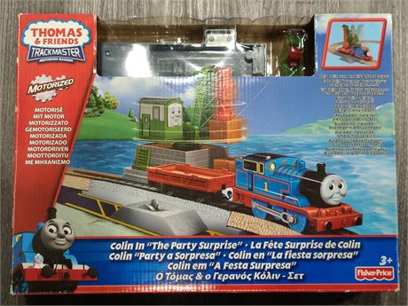 THOMAS AND FRIENDS TRACKMASTER MOTORIZED RAILWAY
