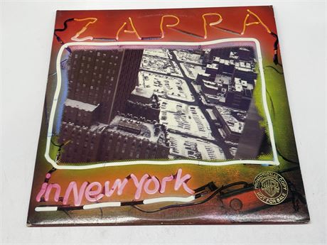RARE FRANK ZAPPA PROMO COPY - ZAPPA IN NEW YORK 2 LP’S W/ GATEFOLD - EXCELLENT
