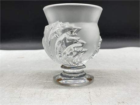 SIGNED LALIQUE FOOTED BOWL 5”