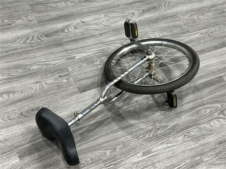 CAPS UNICYCLE (36” tall)