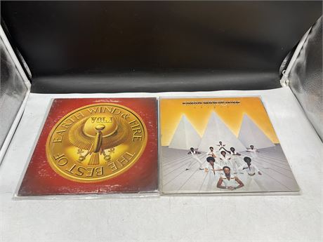 2 EARTH WIND AND FIRE RECORDS - EXCELLENT (E)