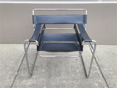 REPRODUCTION WASSILY CHAIR (30.5"x25.5" Dm - 29"H)