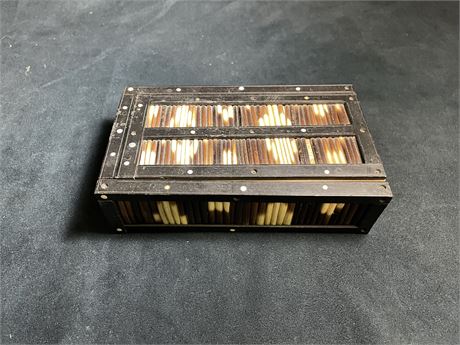 1930’s PORCUPINE QUILL BOX