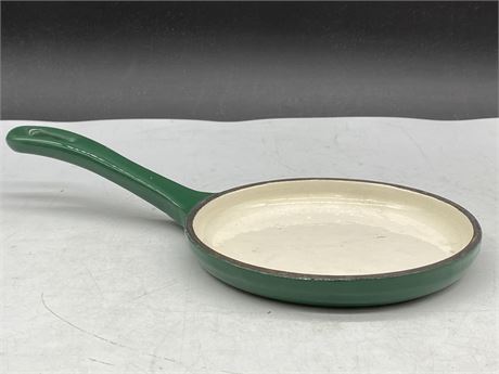 CAST IRON SKILLET BY MICHEAL SMITH (6” DIAMETER)